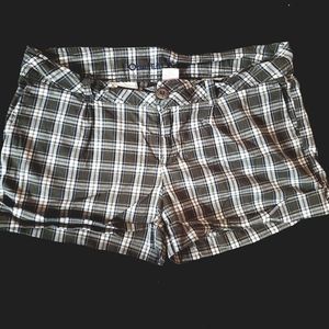 'One tuff babe' plaid shorts